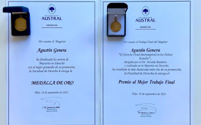 Doble medalla de oro por mejor promedio y mejor trabajo final